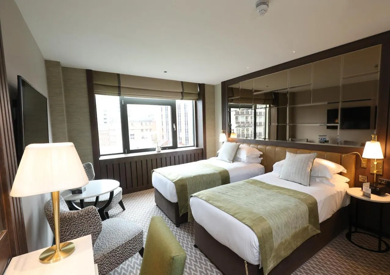 Europa Hotel Belfast 4*,