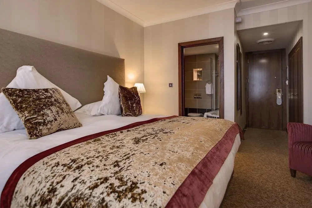 Europa Hotel Belfast 4*,