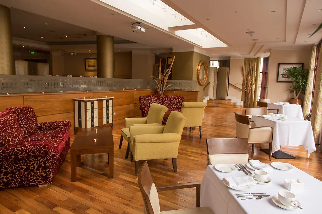 Europa Hotel Belfast 4*,